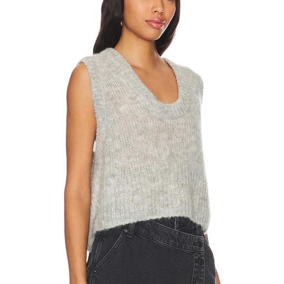 🐑 NWT Free People Dream Maker Vest Light Heather Grey | Sz Small | Alpaca Blend - Picture 2 of 11